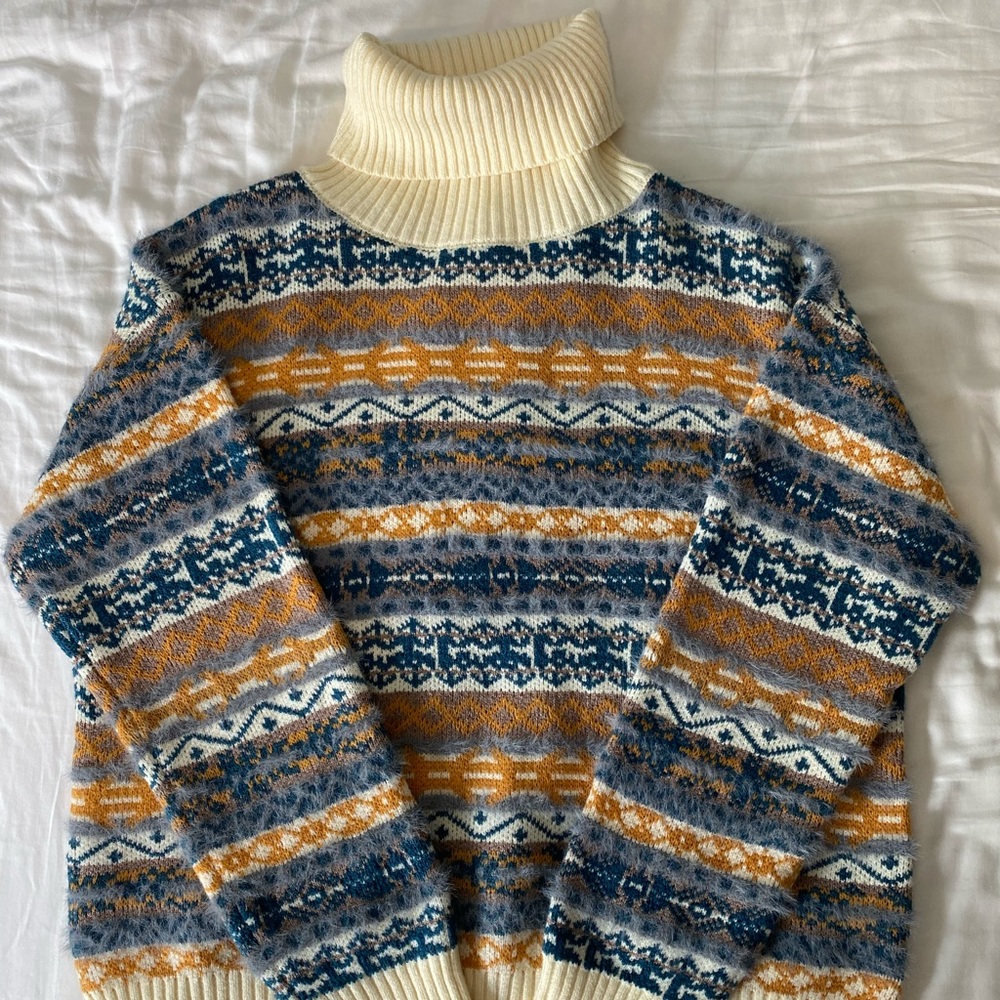 Knit sweater